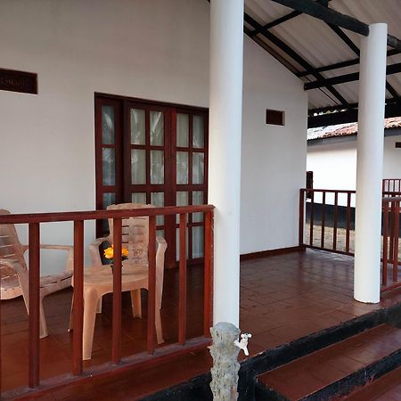 Helios Beach Resort Tangalle Exterior foto