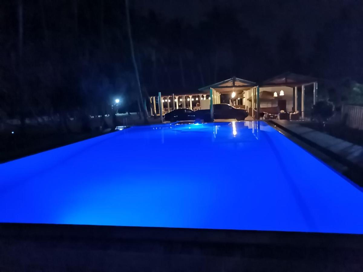 Helios Beach Resort Tangalle Exterior foto